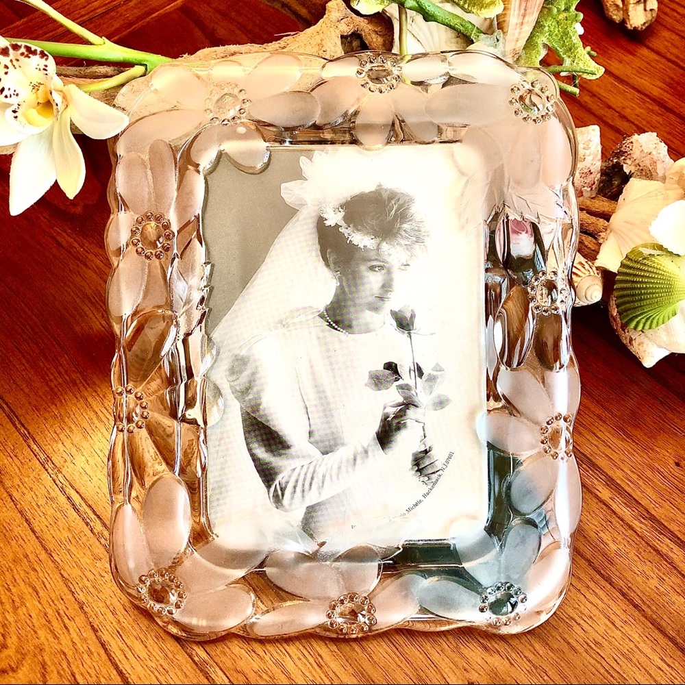 FIFTH AVENUE⚡Handcrafted Crystal Photo Frame - Picture 1 of 7